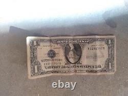 1957 A $1 DOLLAR BILL SILVER CERTIFICATE BLUE SEAL NOTE (extremely Rare)