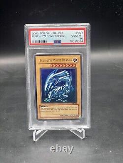 2002 SDK 001 Blue-Eyes White Dragon Ultra Rare Ultra Rare Yu-Gi-Oh! Card PSA 10