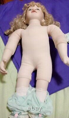 3/50 Extremely Rare Vickie Walker Artist Poseable Doll Kimberly