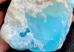 831-Grams Extremely Rare Quality Sky Color Caribbean Calcite freeform Crystal