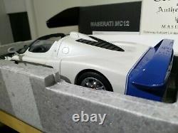 Autoart 118 1/18 Maserati MC12 Pearl White Blue 75801 Extreme Rare Diecast