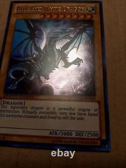 Blue-Eyes White Dragon JUMP-EN068 Limited Ultra Rare Yugioh NM read see pics (1)