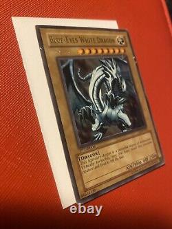 Blue-Eyes White Dragon LOB-001 1st Edition