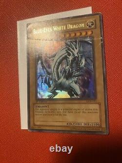 Blue-Eyes White Dragon LOB-001 1st Edition