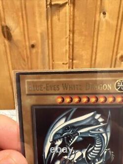 Blue Eyes White Dragon SDK-001 1st Edition LP