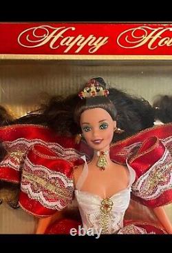 EXTREMELY RARE AUTHENTIC Happy Holidays 1997 Barbie Doll MISPRINT Blue Eyes