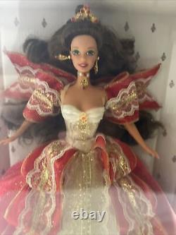 EXTREMELY RARE AUTHENTIC Happy Holidays 1997 Barbie Doll SE MISPRINT Blue Eyes