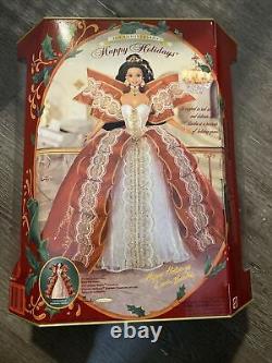 EXTREMELY RARE AUTHENTIC Happy Holidays 1997 Barbie Doll SE MISPRINT Blue Eyes