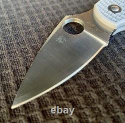 EXTREMELY RARE VERY HARD TO FIND Spyderco Dragonfly2 Super Blue Sprint Run
