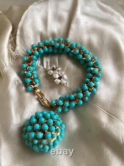 EXTREMELY RARE Vintage 1960s TRIFARI Serpentine Bracelet Turquoise Lucite