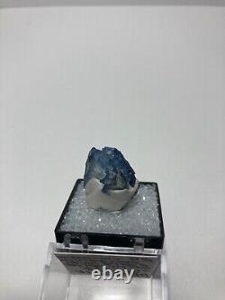 Exhibition Quality Benitoite on Natrolite Thumbnail, Extremely rare size