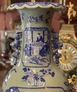 Extremely Fine And Rare Large Blue Chinese Vase Porcelain Circa 18th
