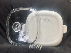 Extremely RARE CorningWare Blue Cornflower Dish. Comes with lid. Free Shipping