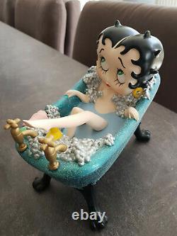 Extremely Rare! Betty Boop in Blue Glitter Bathtub Figurine Statue