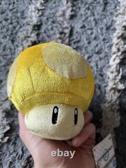 Extremely Rare Golden Mushroom Mario Kart Wii Item Plush Toy vol. 1 Banpresto JPN