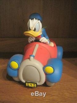 Extremely Rare! Walt Disney Donald Duck in Red Blue Car Figurine Statue