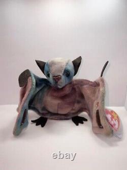 Extremely Rare blue and brown 1996 TY Beanie Baby Batty, 1998 Date Errors MINT