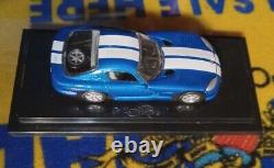 Hot Wheels FAO SCHWARTZ Dodge Viper Blue White Stripes EXTREMELY RARE VARIATION