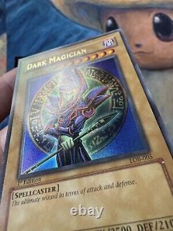 Legend Of Blue Eyes Dark Magician 1st Edition LOB-005 Glossy NA English? LP