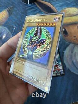 Legend Of Blue Eyes Dark Magician 1st Edition LOB-005 Glossy NA English? LP