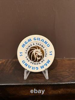 MGM Grand & Theme Park $1 Casino Chip BLUE Extremely Rare R-8