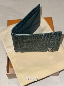 Men's Louis Vuitton Wallet EXTREMELY RARE Alligator & Goat Leather