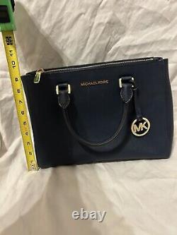 Michael Kors purse navy blue EXTREMELY RARE