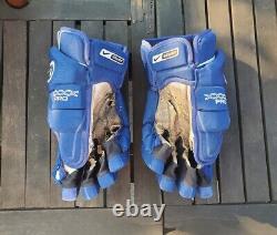 NHL Marcus Naslund Nike Bauer Vapor XXXX Hockey Gloves Pro Stock Extremely Rare