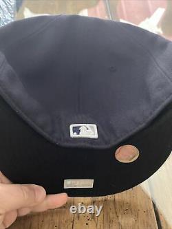 New Era Yankees 2017 world Series Fitted Hat, sz 73/8 Extremely Rare! Phantom
