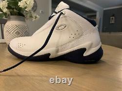 Oakley Extremely Rare RedCode D. 1 White/Navy Basketball Shoes Size 11