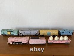 POST WAR 1587S LADY LIONEL Train Set for Girls in Pastel Colors EXTREMELY RARE