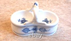 Royal Copenhagen Blue Fluted Plain Saltcellar No 101 / 197-Extremely RARE