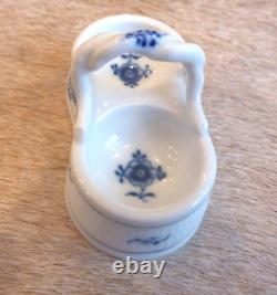 Royal Copenhagen Blue Fluted Plain Saltcellar No 101 / 197-Extremely RARE