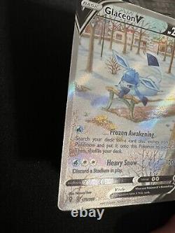 Texture Error Glaceon V 175/203 Alt Art Pokémon Evolving Skies