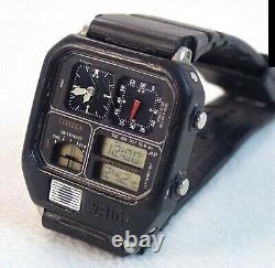 Vintage Extremely Rare Citizen Watch Ana / Digi / Temp 8982 WR100 Watch 4-S