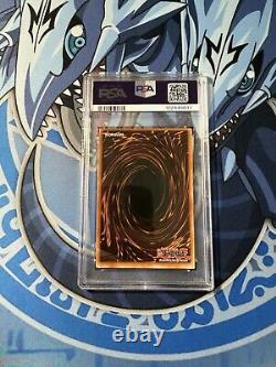 YUGIOH PSA 9 2002 BLUE-EYES WHITE DRAGON SDK-001 Ultra Rare Unlimited