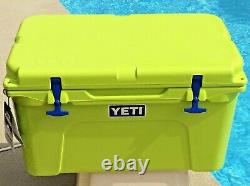 Yeti CHARTREUSE WITH BLUE Trim Tundra 45 Cooler Extremely RARE NWT