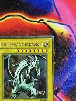 YuGiOh Blue-Eyes White Dragon Heavily Faded Misprint LOB-001 Ultra Rare Unl VLP