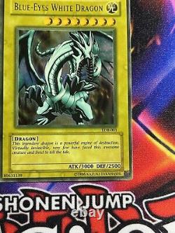 YuGiOh Blue-Eyes White Dragon Heavily Faded Misprint LOB-001 Ultra Rare Unl VLP