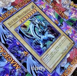 Yugioh Blue-Eyes White Dragon LOB-001 Ultra Rare Original Print Konami 2002 NM