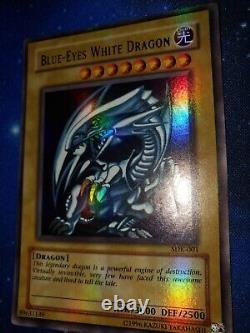 Yugioh Blue Eyes White Dragon SDK-001 Unl Holo bleed