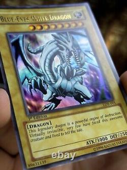 Yugioh Blue Eyes White Dragon Ultra Rare LOB-001 1st Edition NM