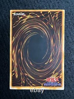 Yugioh. Blue Eyes White Dragon. Ultra Rare. Lb-01. Promo. Near Mint