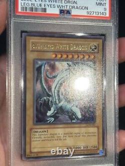 Yugioh Very Rare Glossy Unlimited Blue-Eyes White Dragon LOB-001 PSA 9 Clean